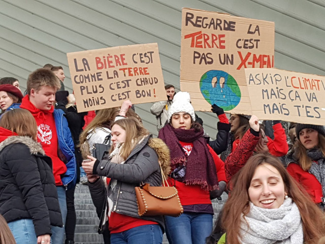 Climat: les jeunes à nouveau dans les rues de Liège  jeudi