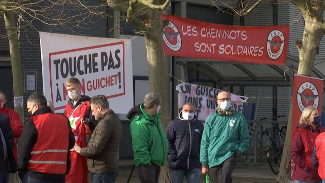 CGSP Cheminots :  grève contre la fermeture de 44 guichets SNCB