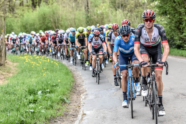 Cyclisme : l'arrivée de Liège-Bastogne-Liège boulevard d'Avroy