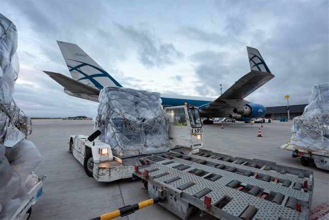 De l'aide humanitaire pour l'Inde au départ de Liège Airport 