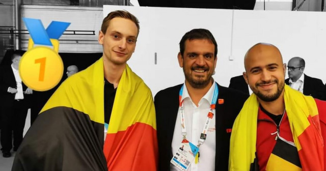 EuroSkills : deux Liégeois, experts en robotique, remportent une médaille d'or