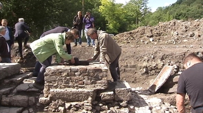 Premiers résultats des fouilles autour du Bassinia à Huy