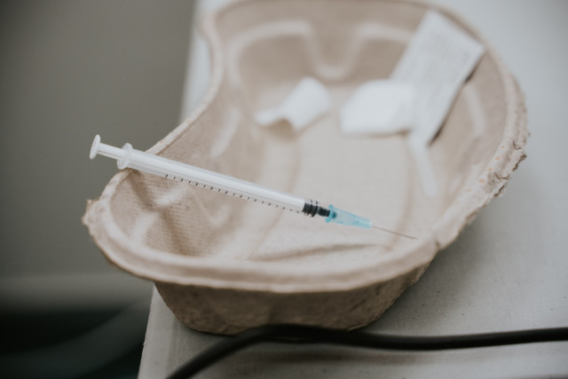 Une nouvelle antenne mobile de vaccination circulera en région liégeoise à partir de jeudi